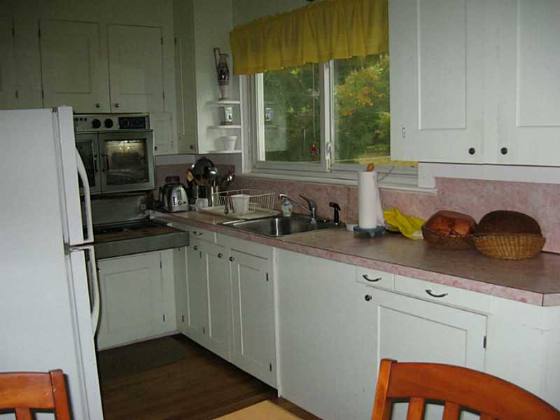 65 Spring Street Hopkinton, RI 02832 - Photo 6 of 17 Kitchen.