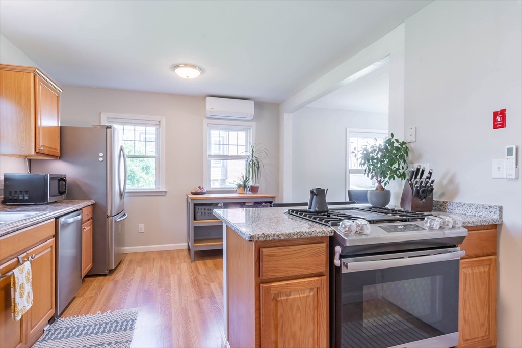 24 Rutherford Avenue Haverhill, MA 01830 - Photo 13 of 42 Gallery Image 13