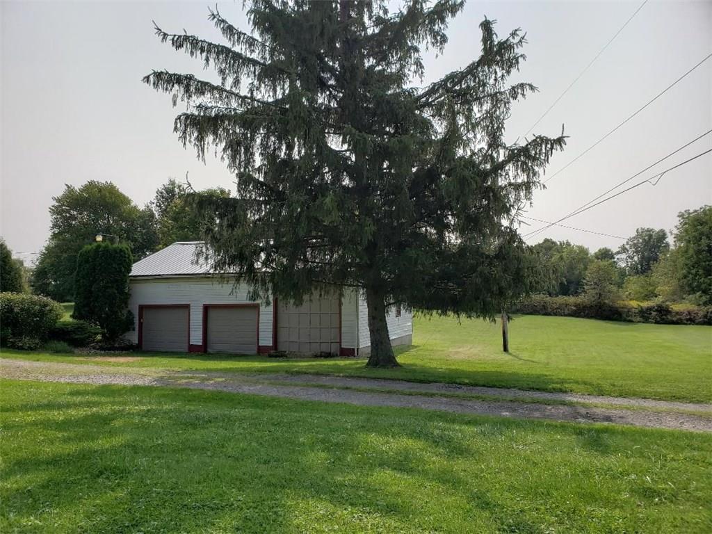 910 Moravia Road New Galilee, PA 16141 - Photo 3 of 23