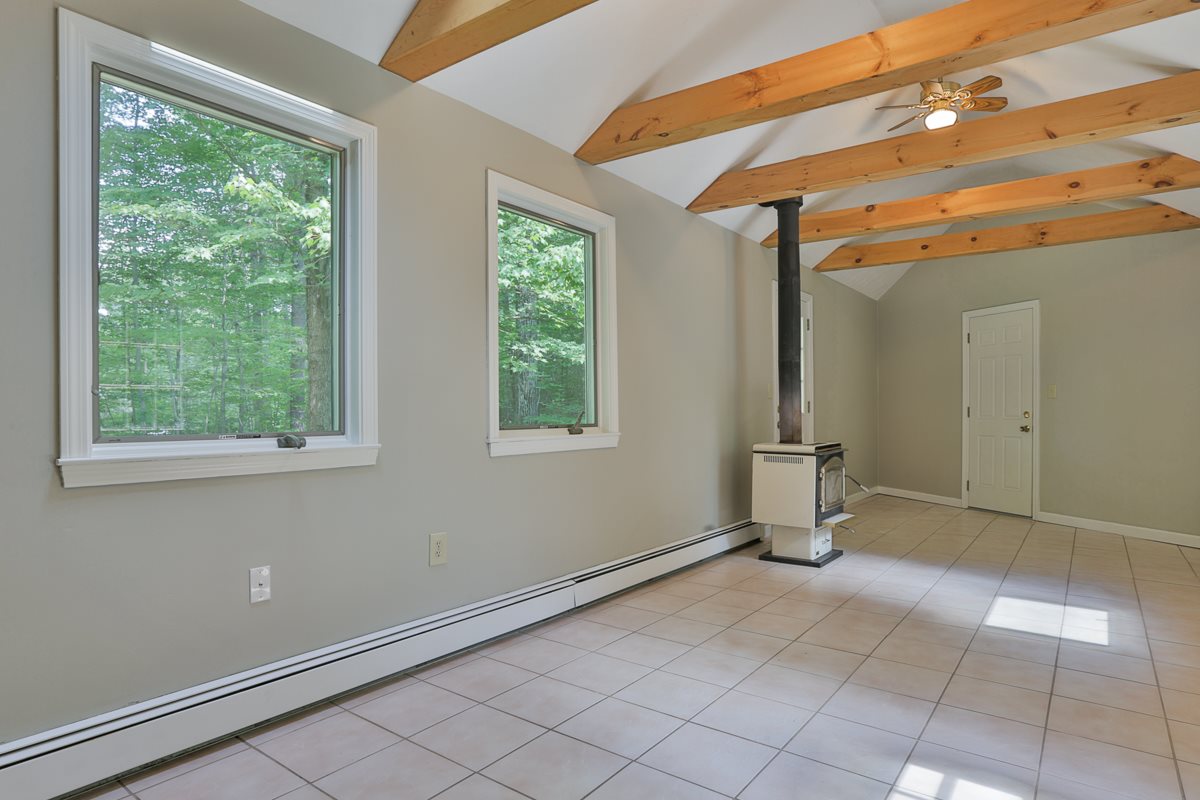 57 Clement Road Bow, NH 03304 - Photo 22 of 38