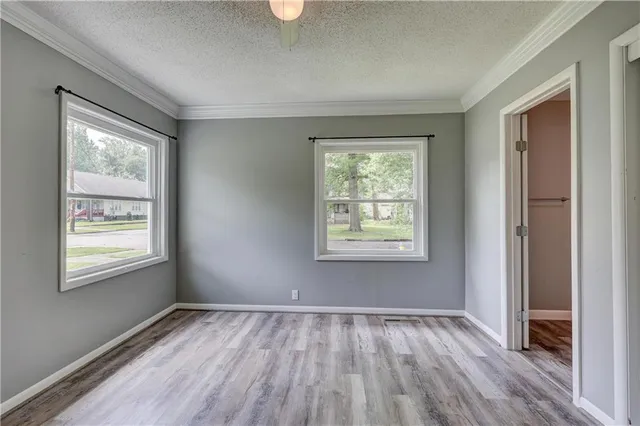 $179,900 | 702 West Kansas Street, Pittsburg, KS 66762