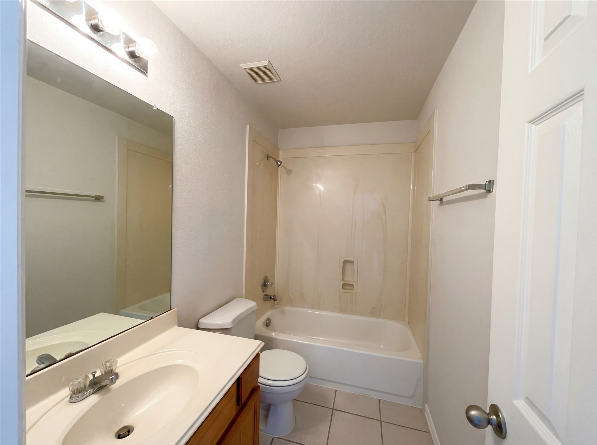 200 Rippling Creek Lane Alvin, TX 77511 - Photo 17 of 23