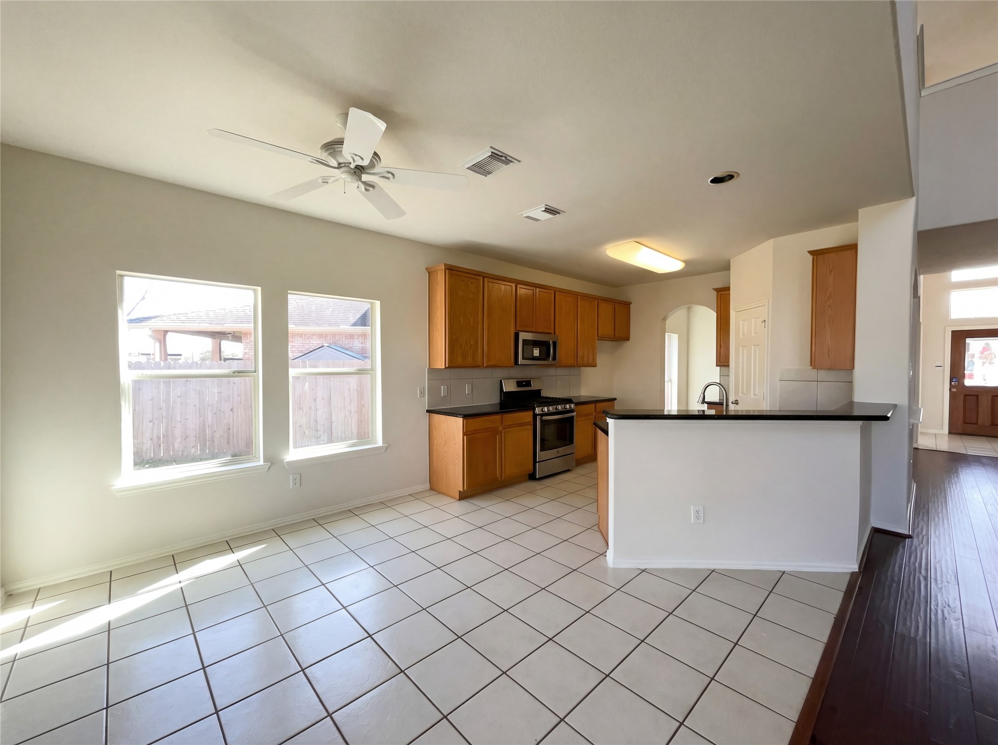 200 Rippling Creek Lane Alvin, TX 77511 - Photo 10 of 23