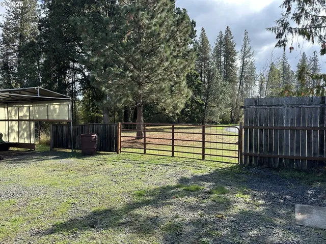 $299,000 | 25656 Wildwood Road, Veneta, OR 97487