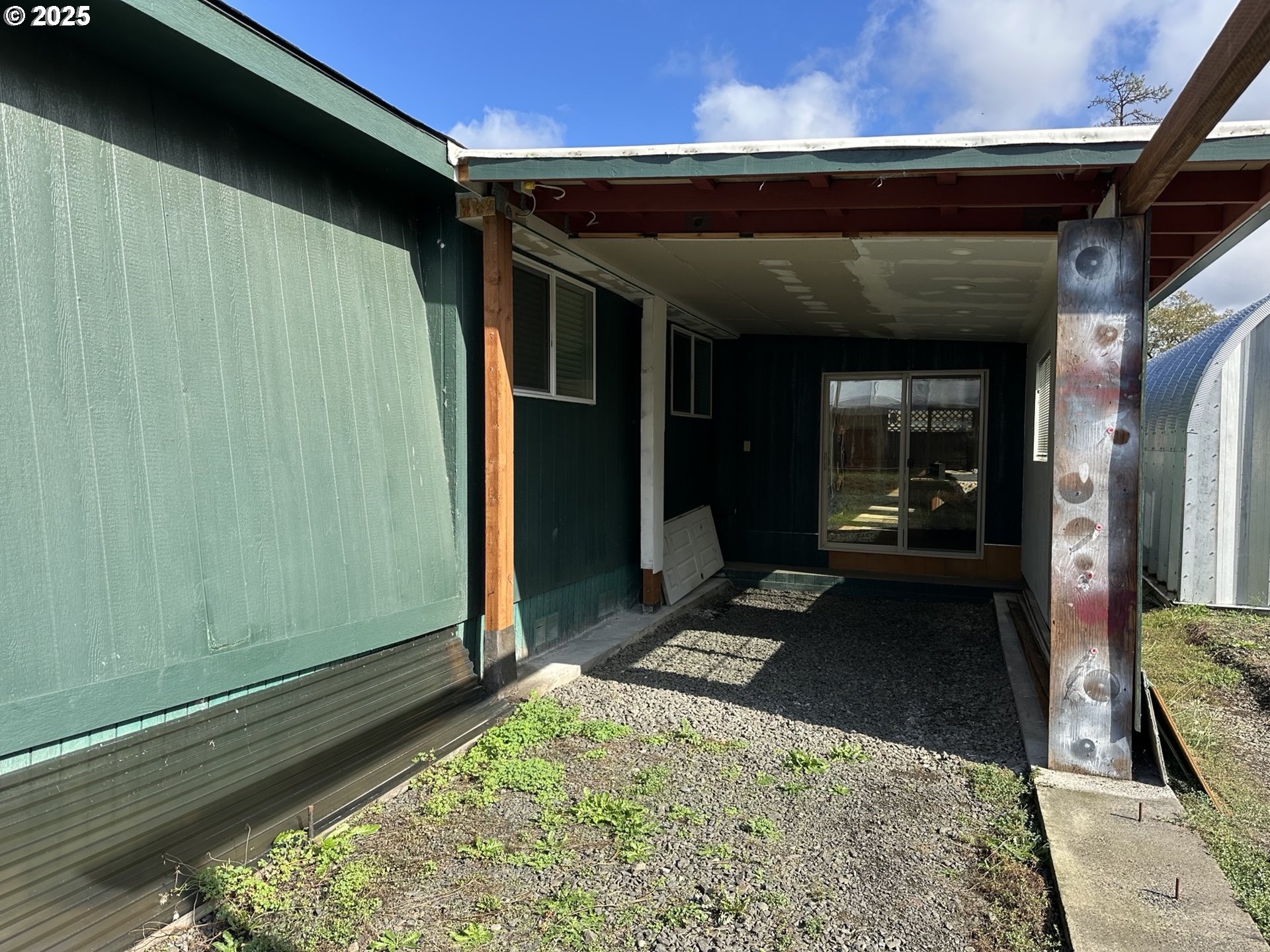 25656 Wildwood Road Veneta, OR 97487 - Photo 3 of 24