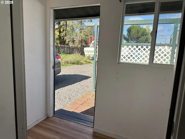 $299,000 | 25656 Wildwood Road, Veneta, OR 97487