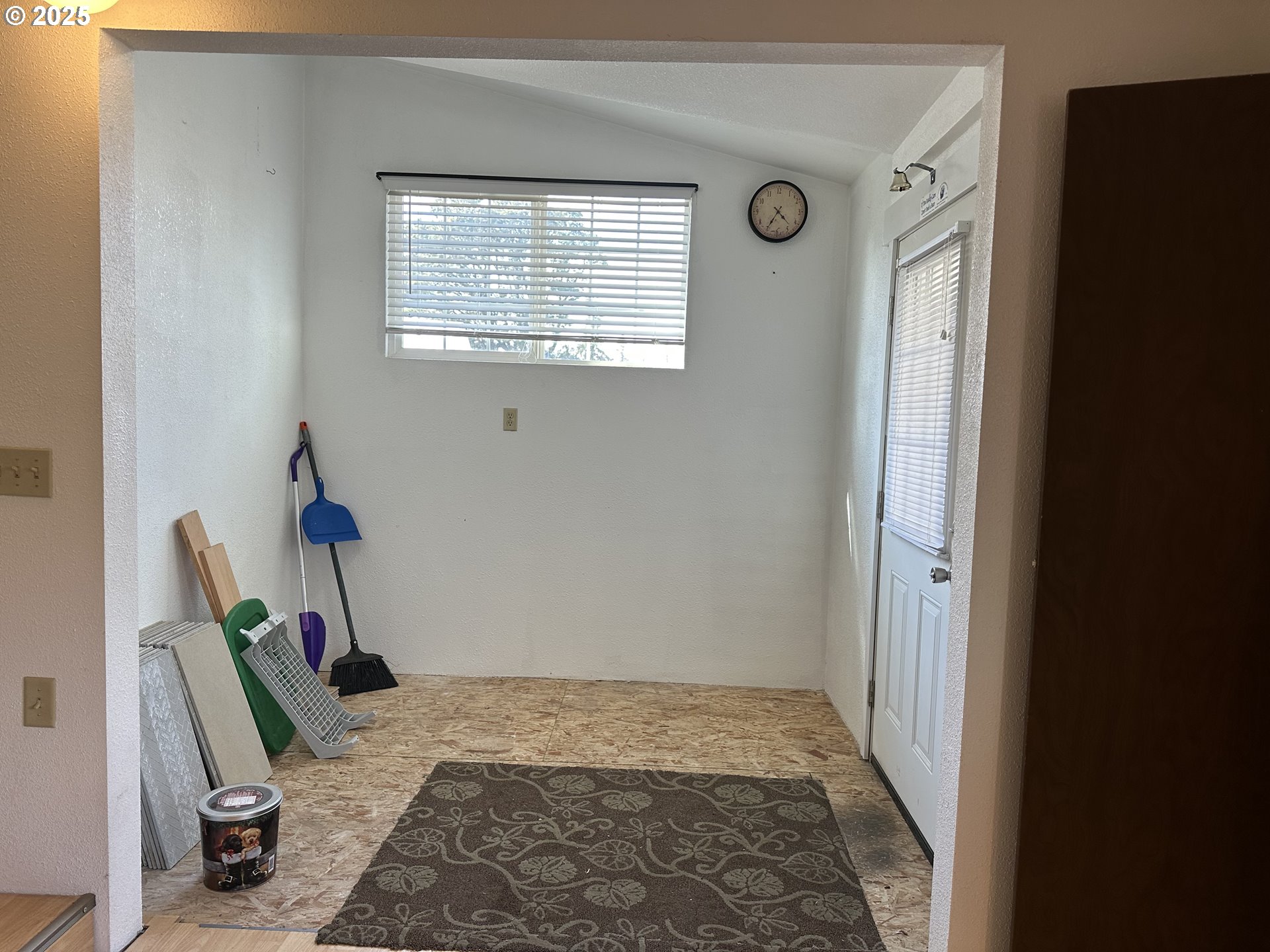 25656 Wildwood Road Veneta, OR 97487 - Photo 5 of 24