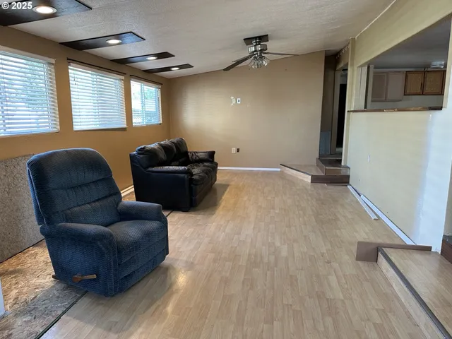 $299,000 | 25656 Wildwood Road, Veneta, OR 97487