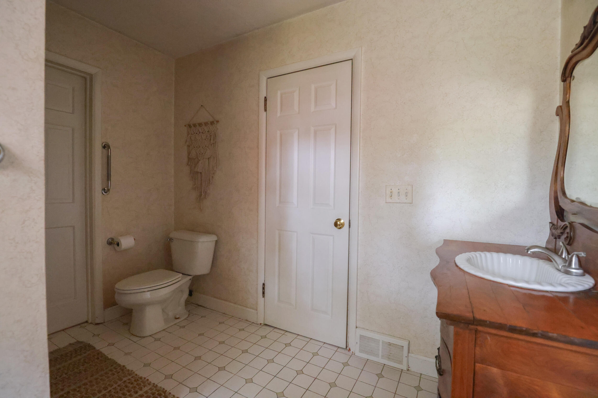 921 West Kilgore Road Portage, MI 49024 - Photo 23 of 60 52_imgc5638