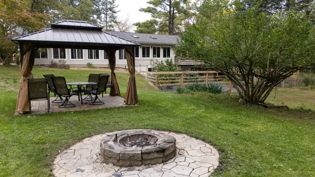 $390,000 | 921 West Kilgore Road, Portage, MI 49024