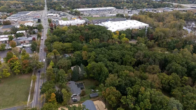 $390,000 | 921 West Kilgore Road, Portage, MI 49024