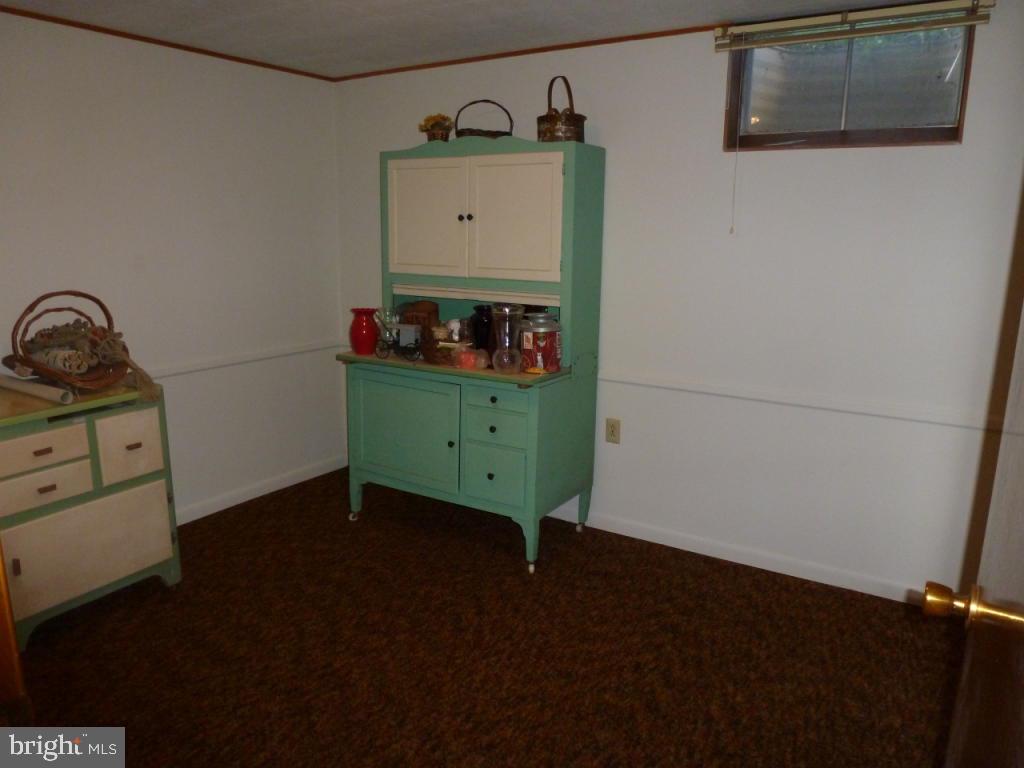 221 Rapho Street Manheim, PA 17545 - Photo 20 of 21 Gallery Image 20