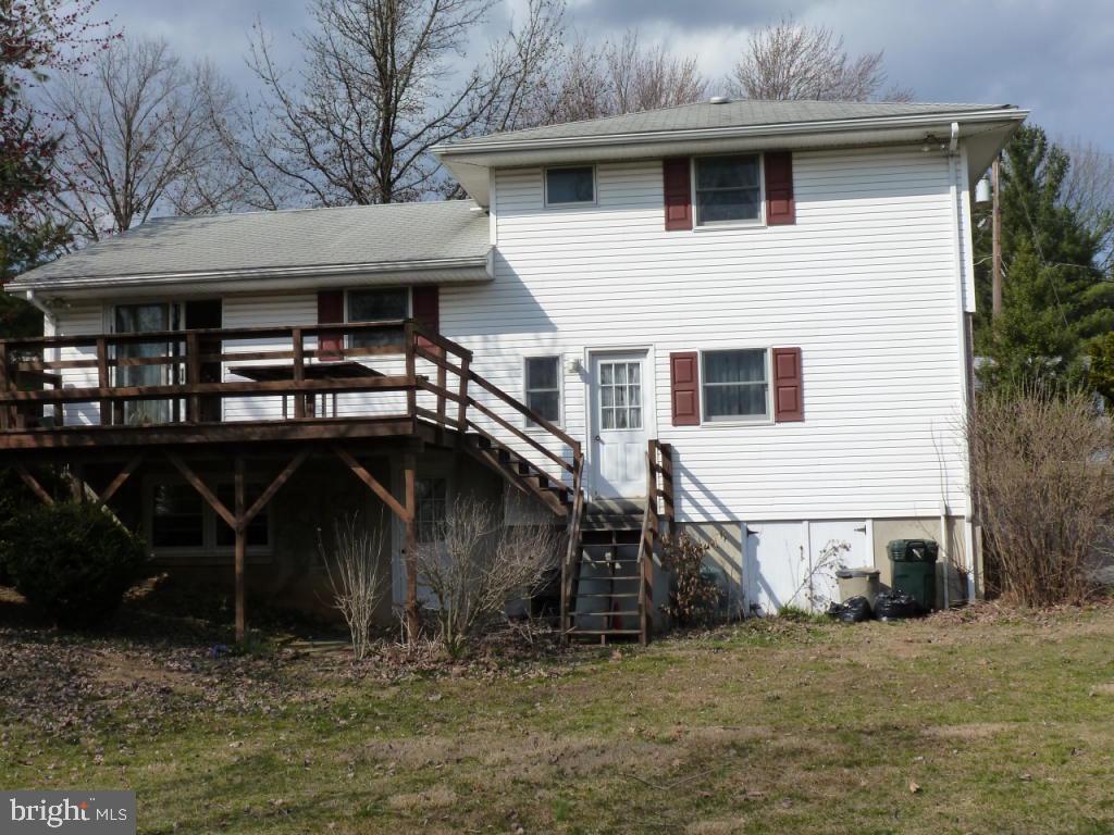 221 Rapho Street Manheim, PA 17545 - Photo 8 of 21 Gallery Image 8
