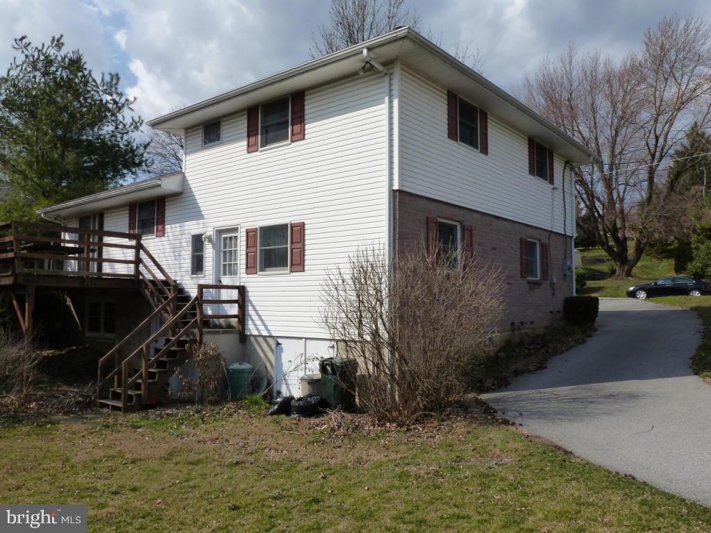 221 Rapho Street Manheim, PA 17545 - Photo 10 of 21 Gallery Image 10