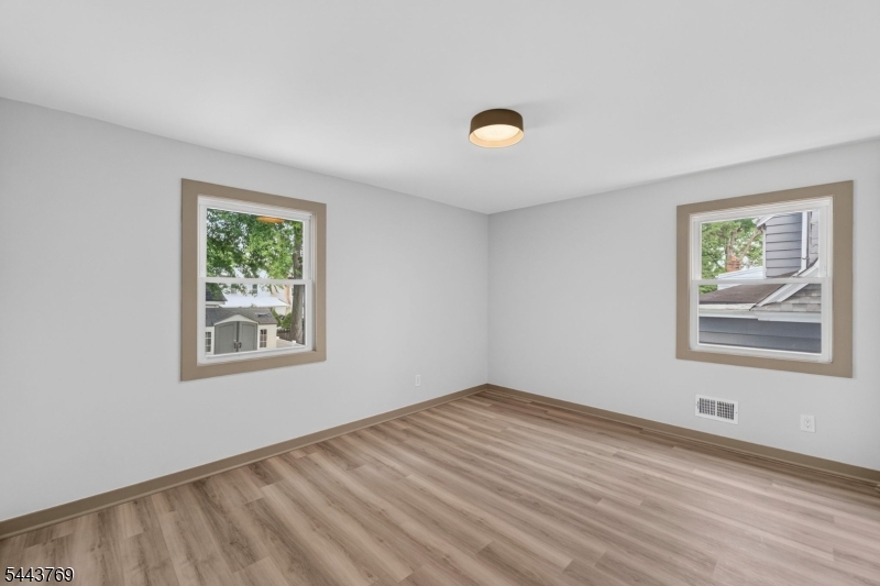 15 Elberta Road Maplewood, NJ 07040 - Photo 32 of 48