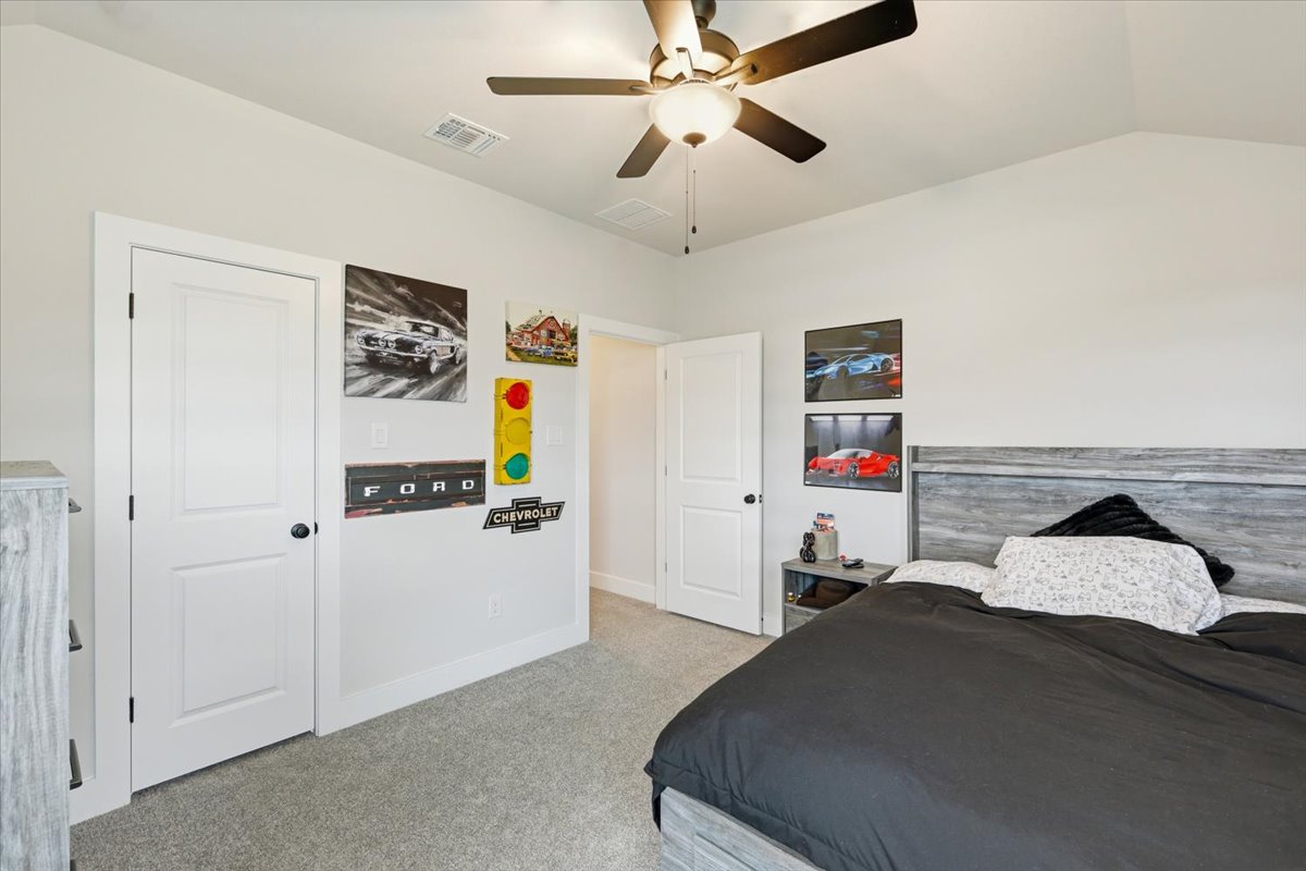 117 Peacevine Lane Georgetown, TX 78628 - Photo 23 of 31