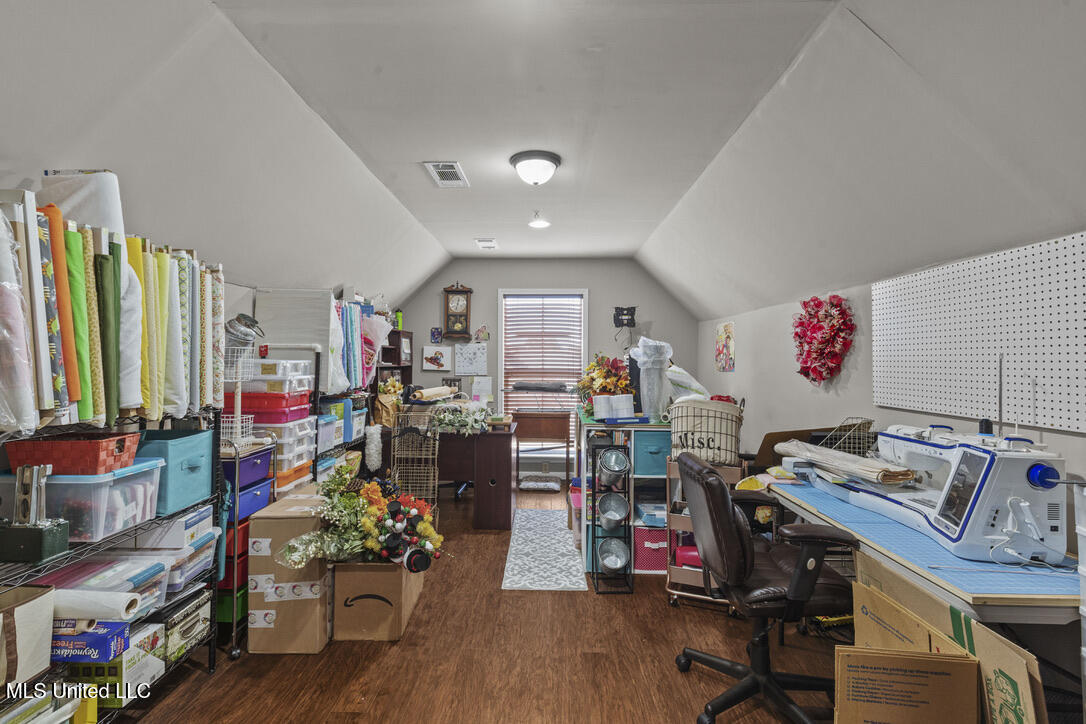 141 Camden Shores Madison, MS 39110 - Photo 27 of 33 B206E58E-CDF9-4192-829F-5C3B29EDD527_1_1