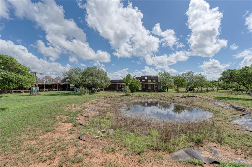 220 Delmita Road Delmita, TX 78536 - Photo 14 of 33 a view of a outdoor space