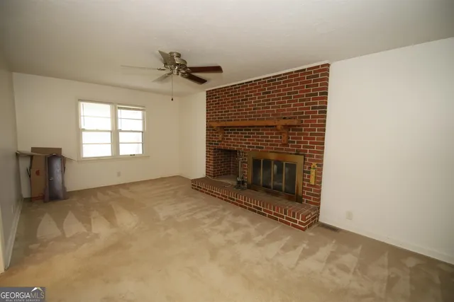 $1,550 | 121 Alton Drive, LaGrange, GA 30241