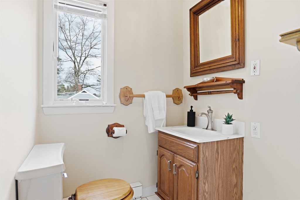 15 Old Marlboro Road Maynard, MA 01754 - Photo 24 of 36