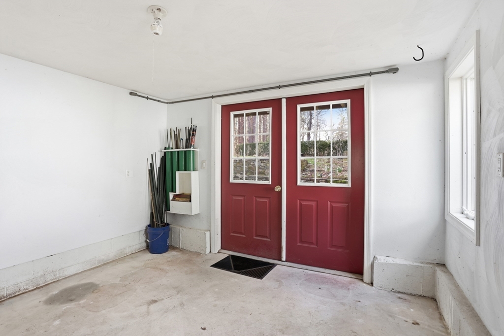 15 Old Marlboro Road Maynard, MA 01754 - Photo 34 of 36