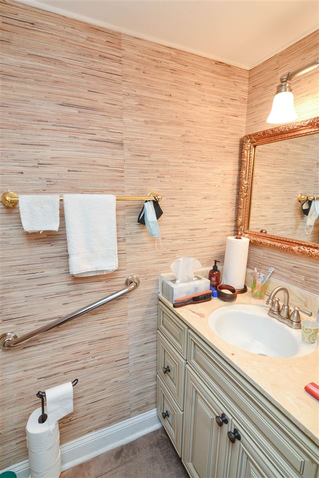 5686 Quince Road, Unit 5 Memphis, TN 38119 - Photo 11 of 16 Gallery Image 11