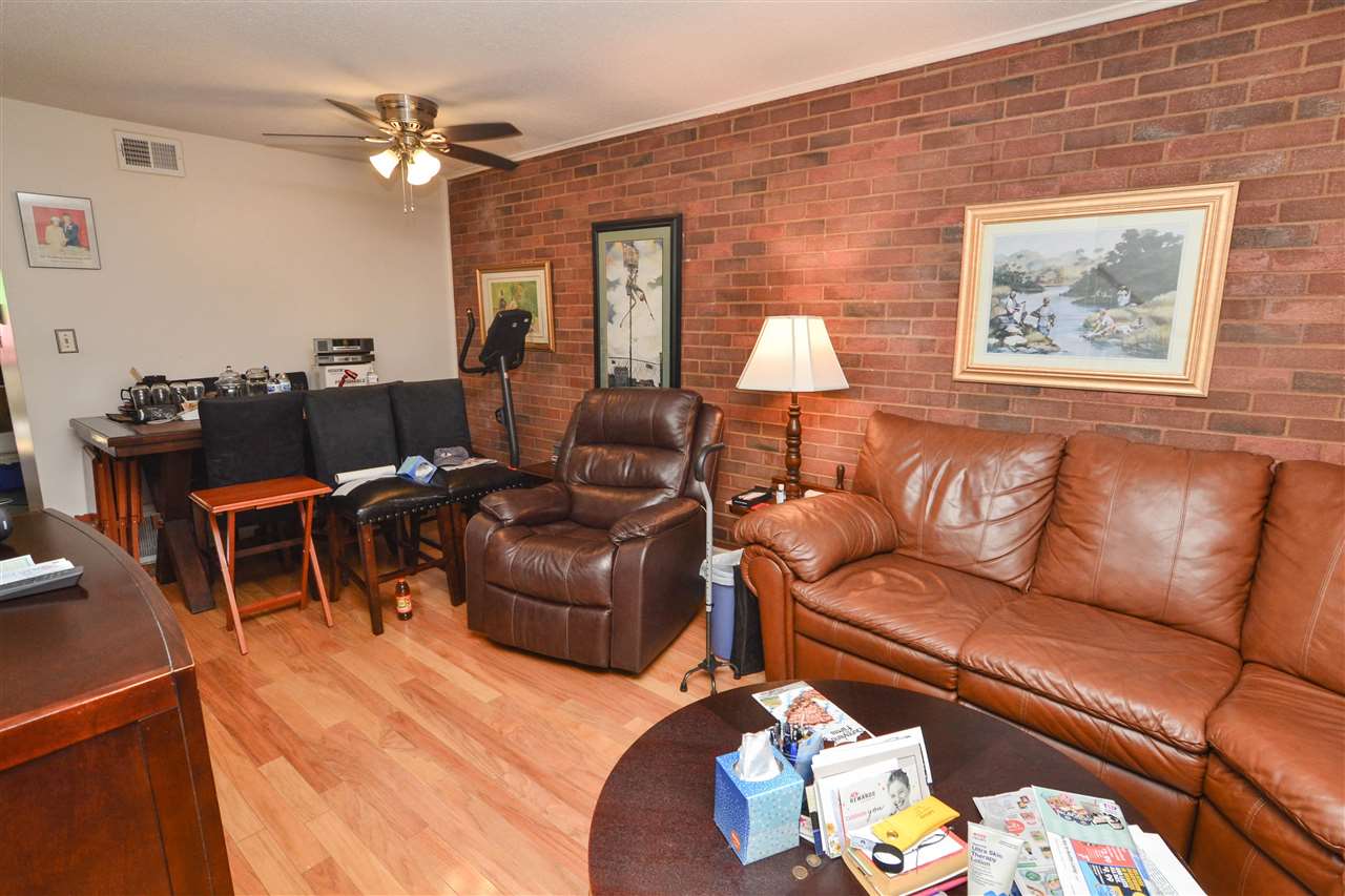 5686 Quince Road, Unit 5 Memphis, TN 38119 - Photo 8 of 16 Gallery Image 8