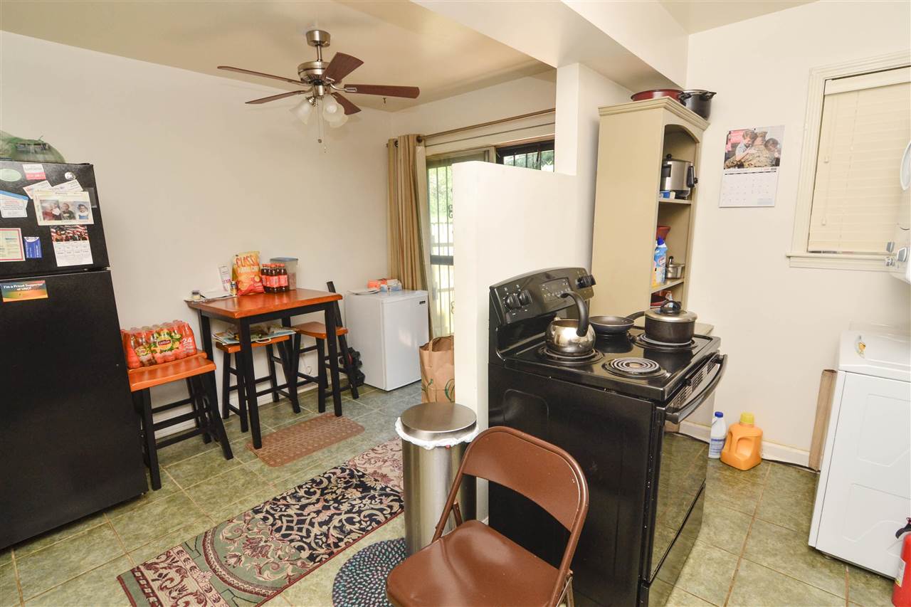 5686 Quince Road, Unit 5 Memphis, TN 38119 - Photo 9 of 16 Gallery Image 9