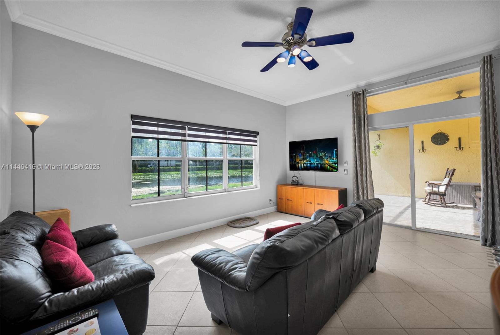 3856 Falcon Ridge Circle Weston, FL 33331 - Photo 11 of 33 Gallery Image 11