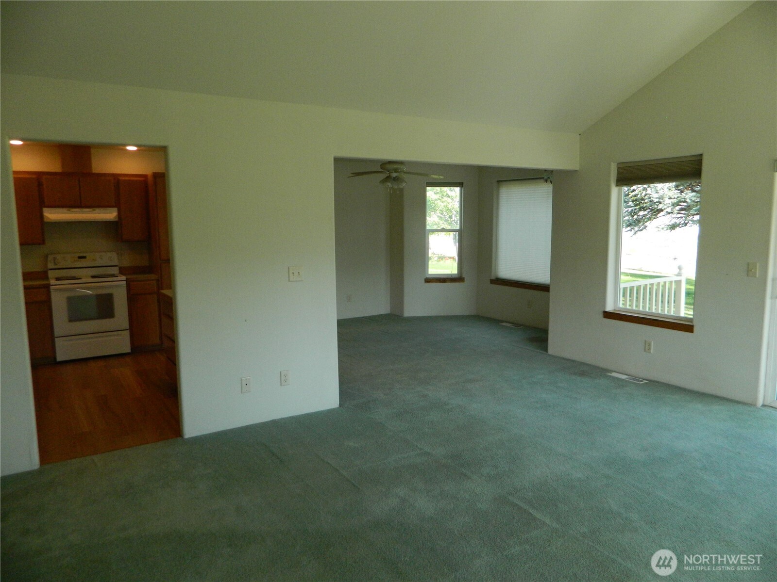 23 Valley View Drive Tonasket, WA 98855 - Photo 16 of 26