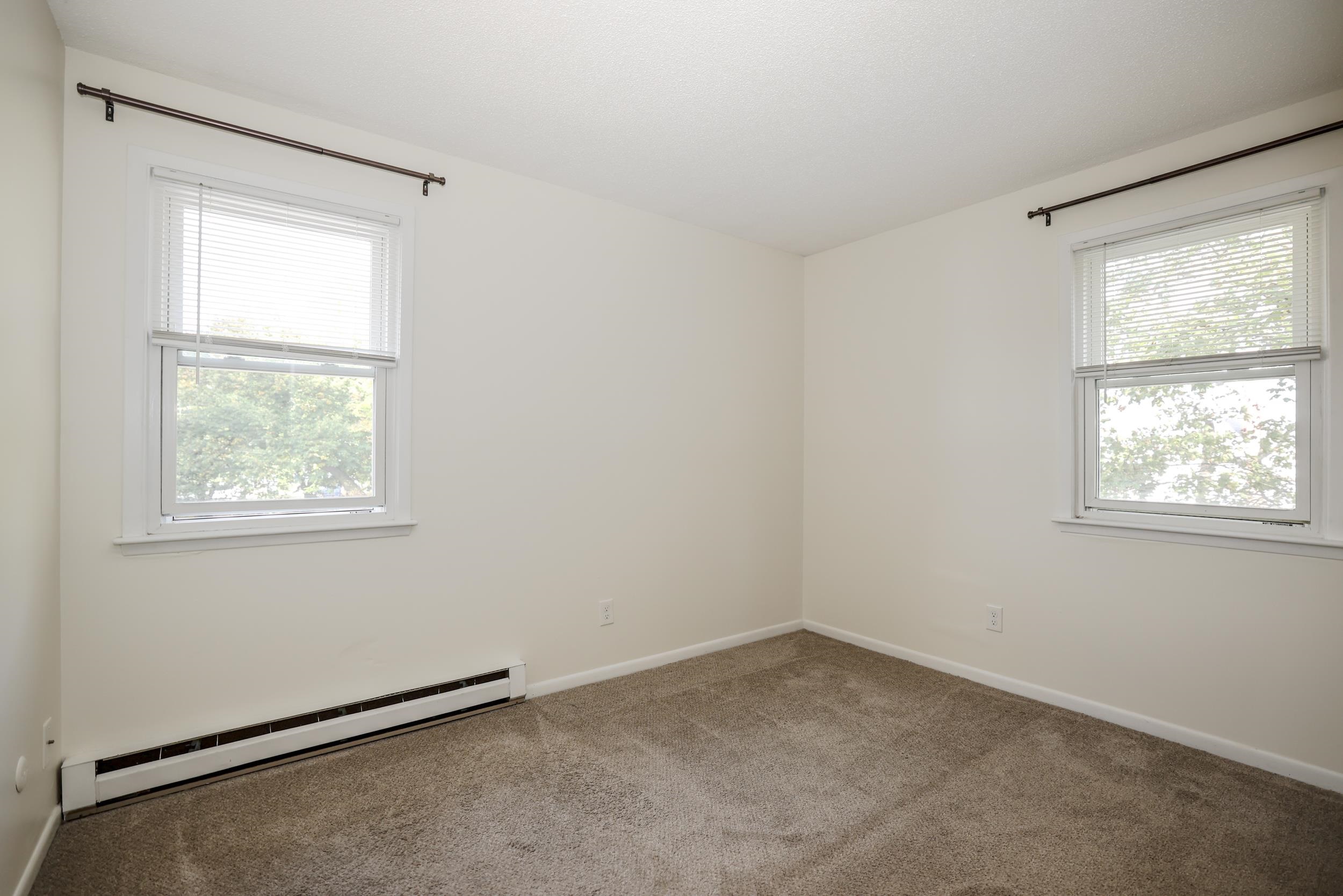 31 Springview Avenue, Unit 3 Manchester, NH 03103 - Photo 10 of 19 Gallery Image 10