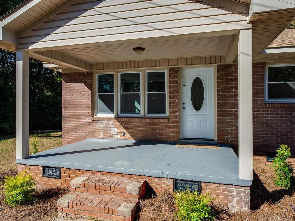 1735 Old Friendship Road Rock Hill, SC 29730 - Photo 1 of 22 Gallery Image 1
