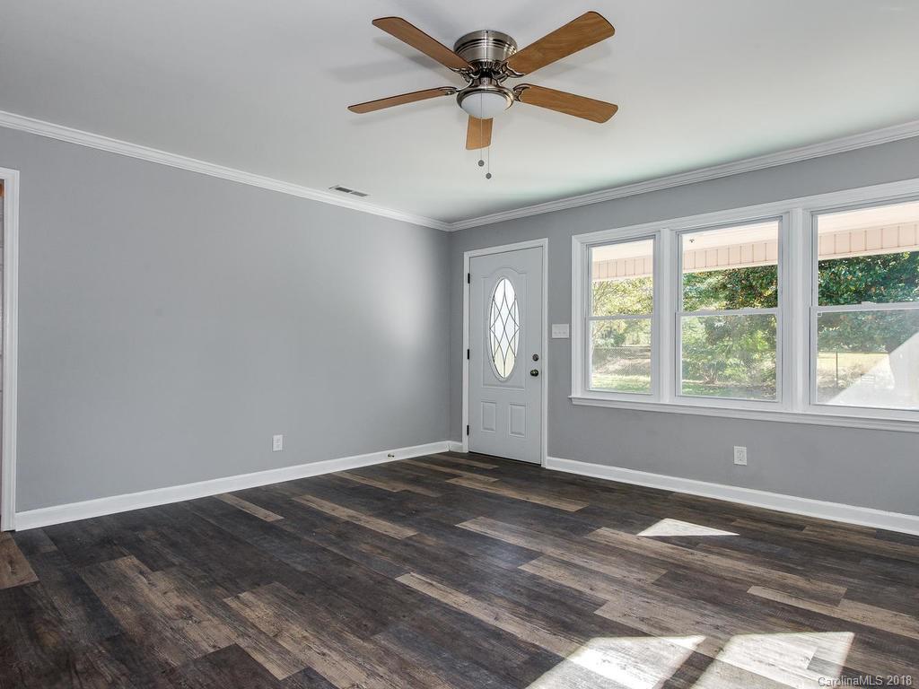 1735 Old Friendship Road Rock Hill, SC 29730 - Photo 5 of 22 Gallery Image 5