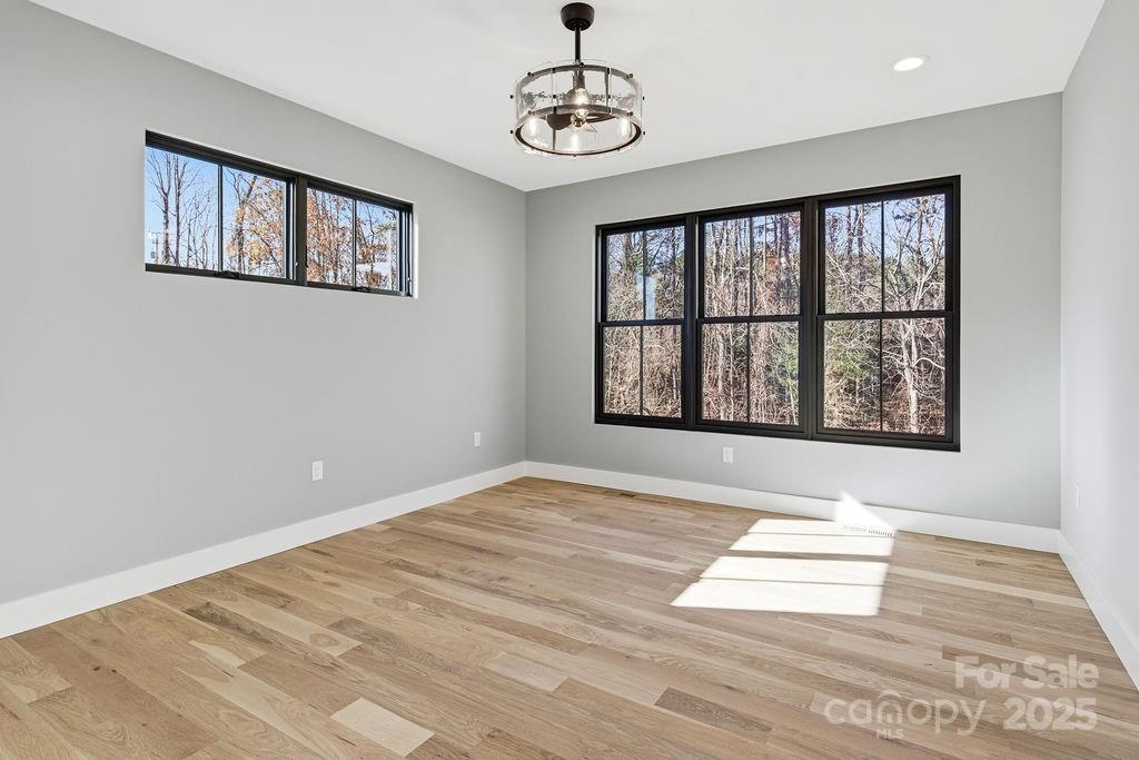 202 Westridge Farm Road, Unit 4 Asheville, NC 28804 - Photo 14 of 39