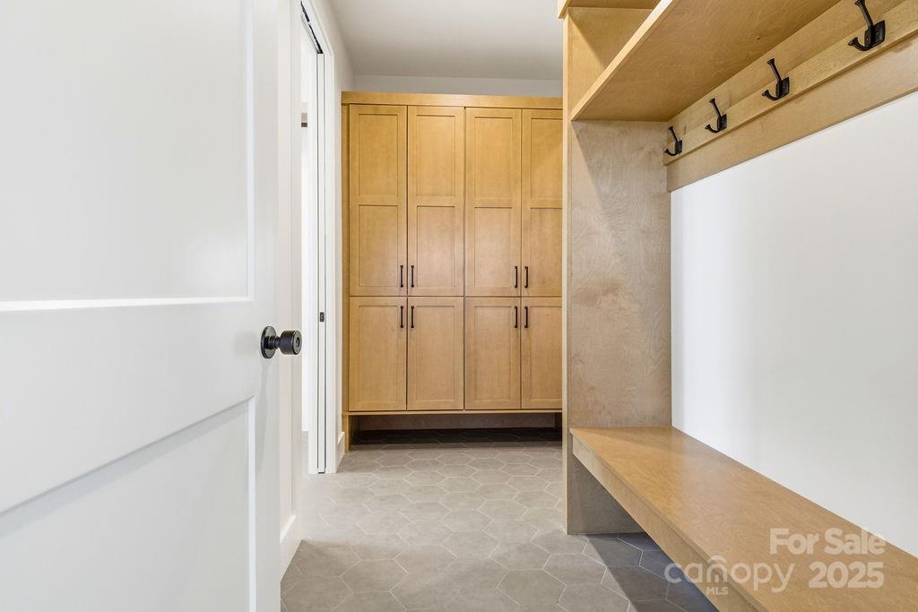 202 Westridge Farm Road, Unit 4 Asheville, NC 28804 - Photo 27 of 39