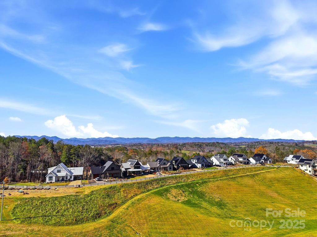 202 Westridge Farm Road, Unit 4 Asheville, NC 28804 - Photo 3 of 39