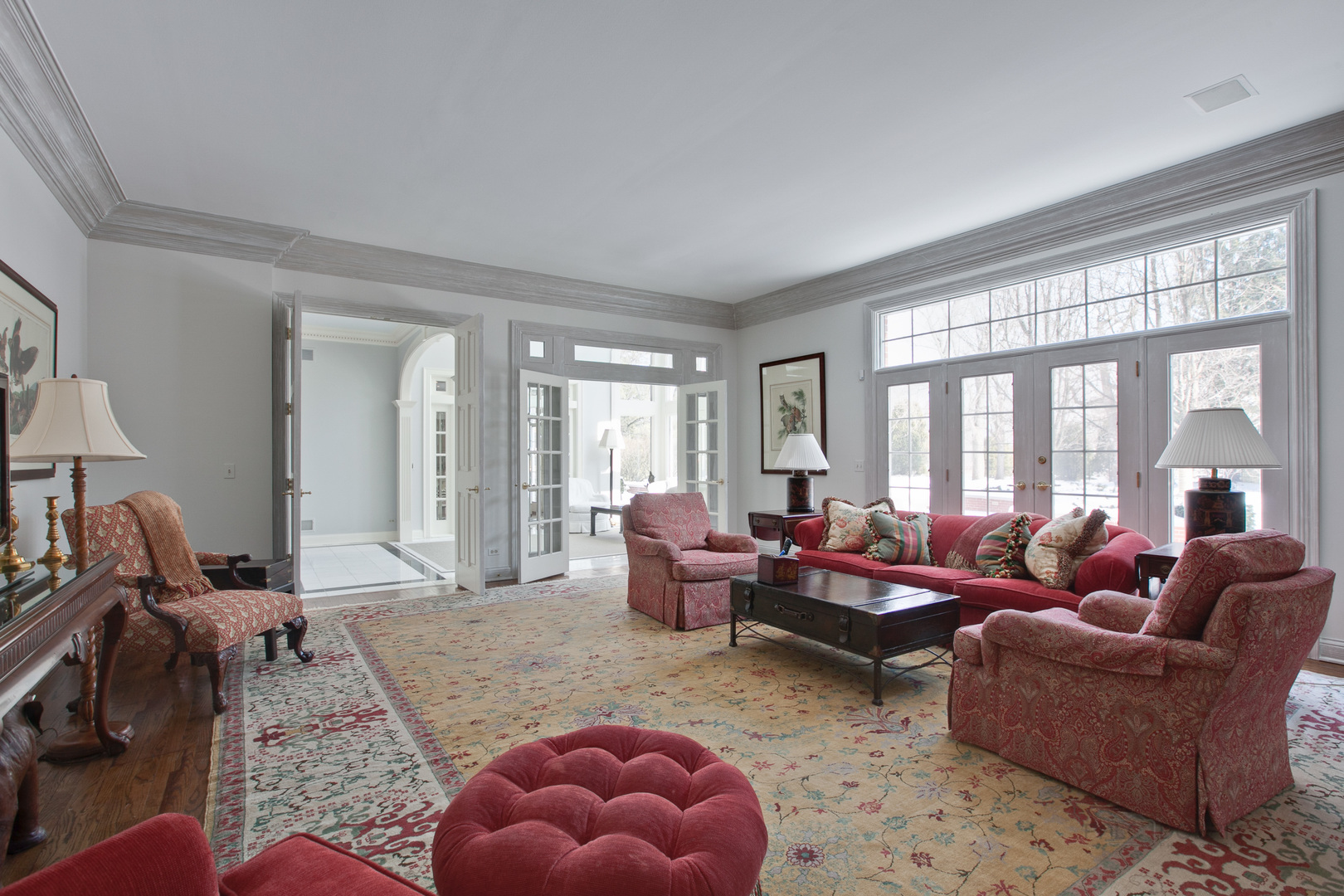 191 North Mayflower Road Lake Forest, IL 60045 - Photo 15 of 36 a living room with furniture and a large window