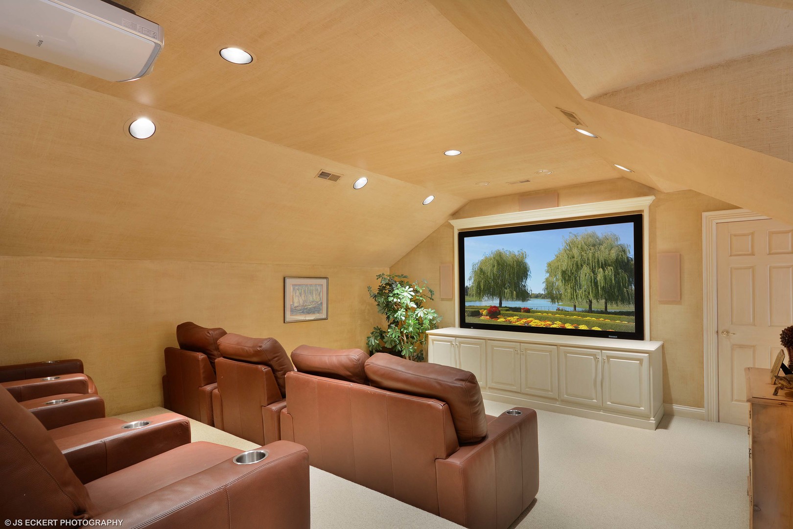 191 North Mayflower Road Lake Forest, IL 60045 - Photo 27 of 36 a media room with lots of furniture and a flat screen tv