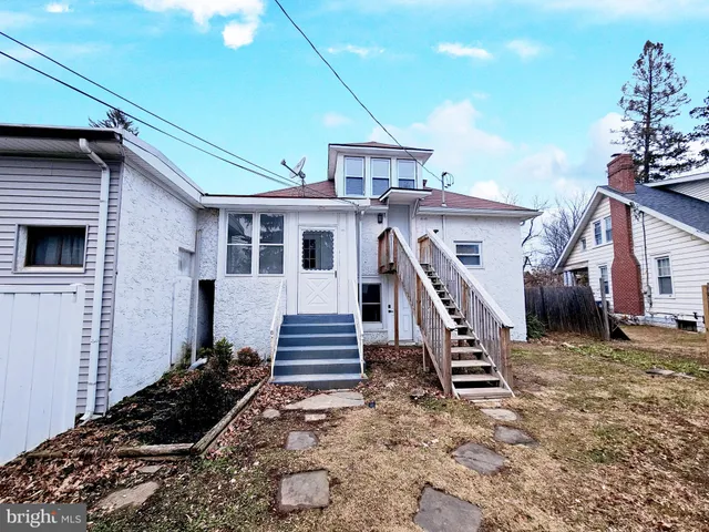 $2,400 | 844 West Chester Pike, Unit 1, West Chester, PA 19382