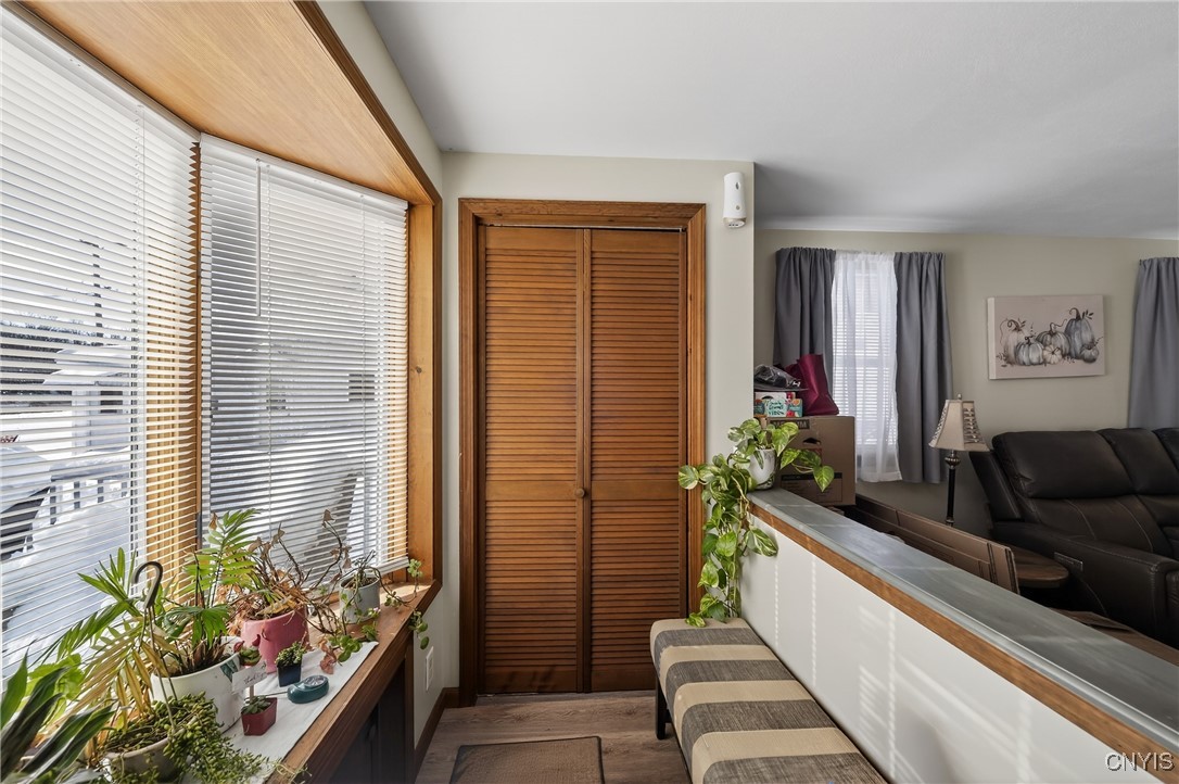 507 County Rte 12 Schroeppel, NY 13132 - Photo 9 of 50 Front foyer/entry. Lots of space to drop your boo