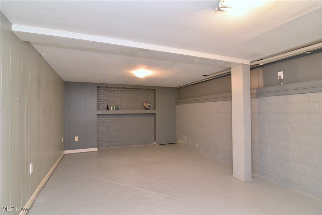 1683 Sunview Road Cleveland, OH 44124 - Photo 30 of 35 Lower Level Family Room
