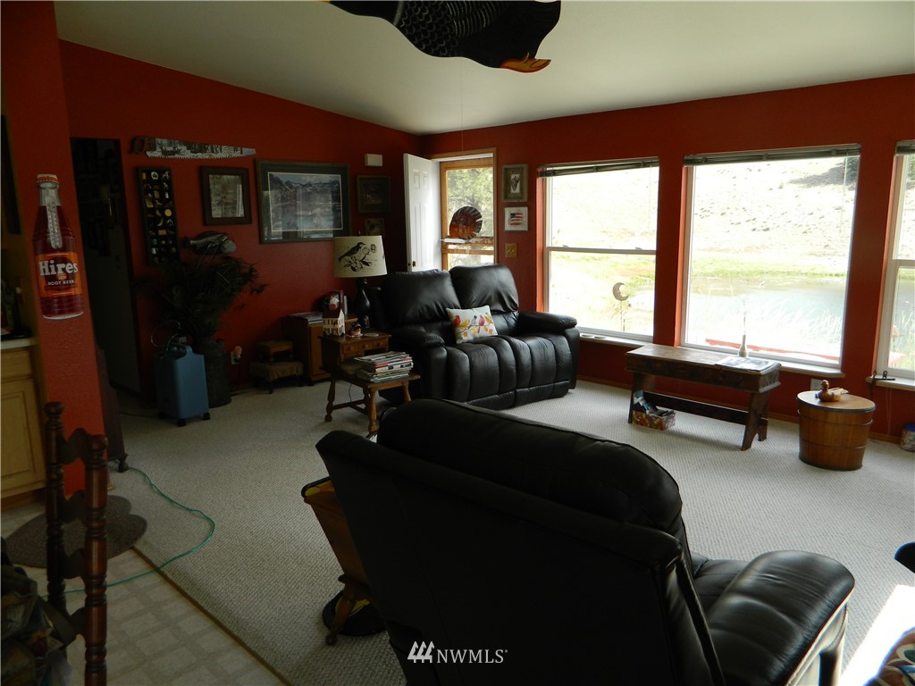 437 Aeneas Valley Road Tonasket, WA 98855 - Photo 14 of 20 Gallery Image 14