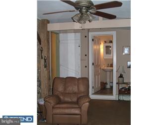 2920 St Peters Road Pottstown, PA 19465 - Photo 6 of 11 Family Room