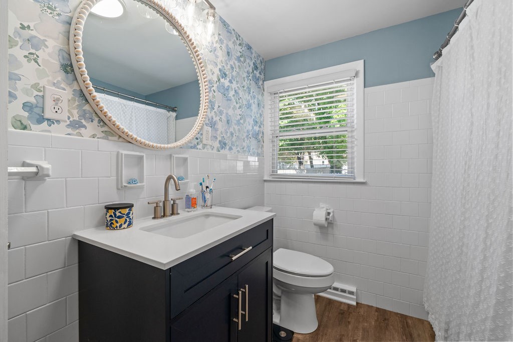 188 Fair Street Warwick, RI 02888 - Photo 25 of 33