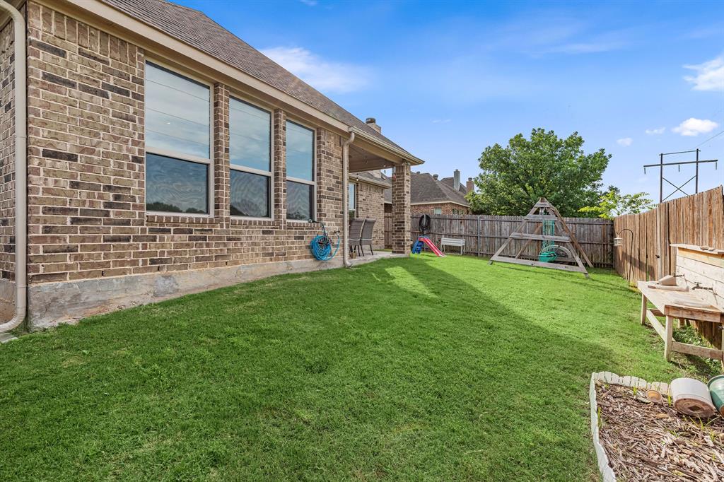 312 Spring Run Drive Decatur, TX 76234 - Photo 33 of 39