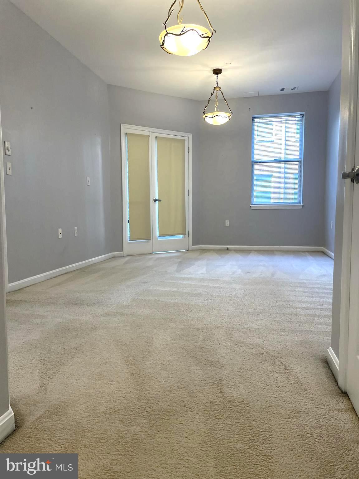 23 Pierside Drive, Unit 234 Baltimore, MD 21230 - Photo 11 of 25 Large Bedroom