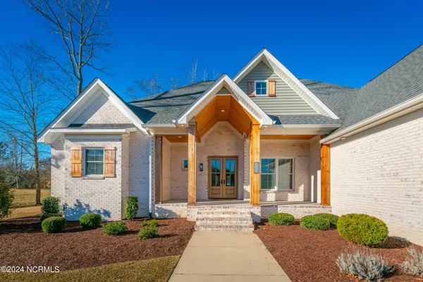 $795,000 | 2841 Landing Circle, Greenville, NC 27858