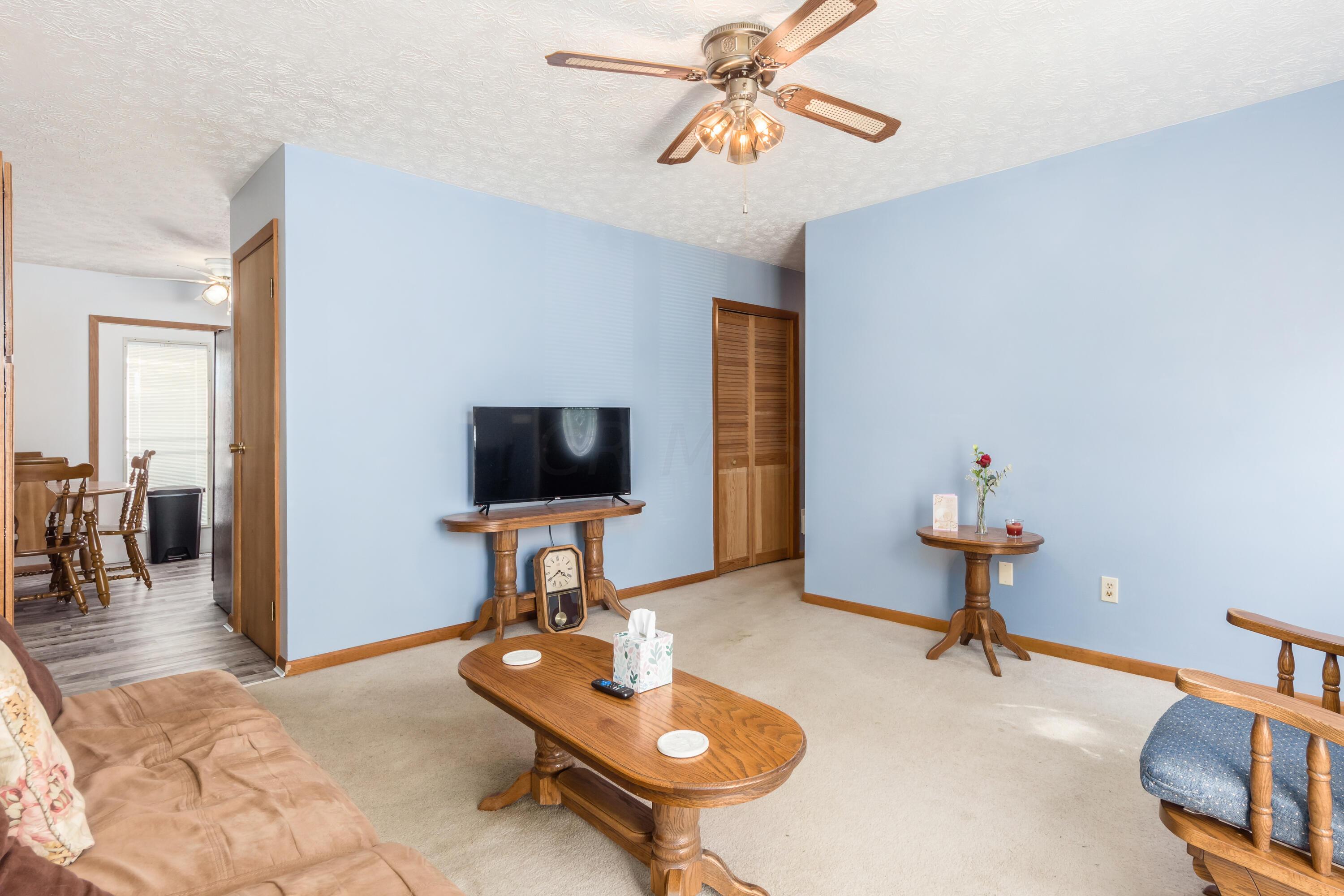 3832 Fergus Road Columbus, OH 43207 - Photo 9 of 45 Z_3832_Fergus_Rd_011