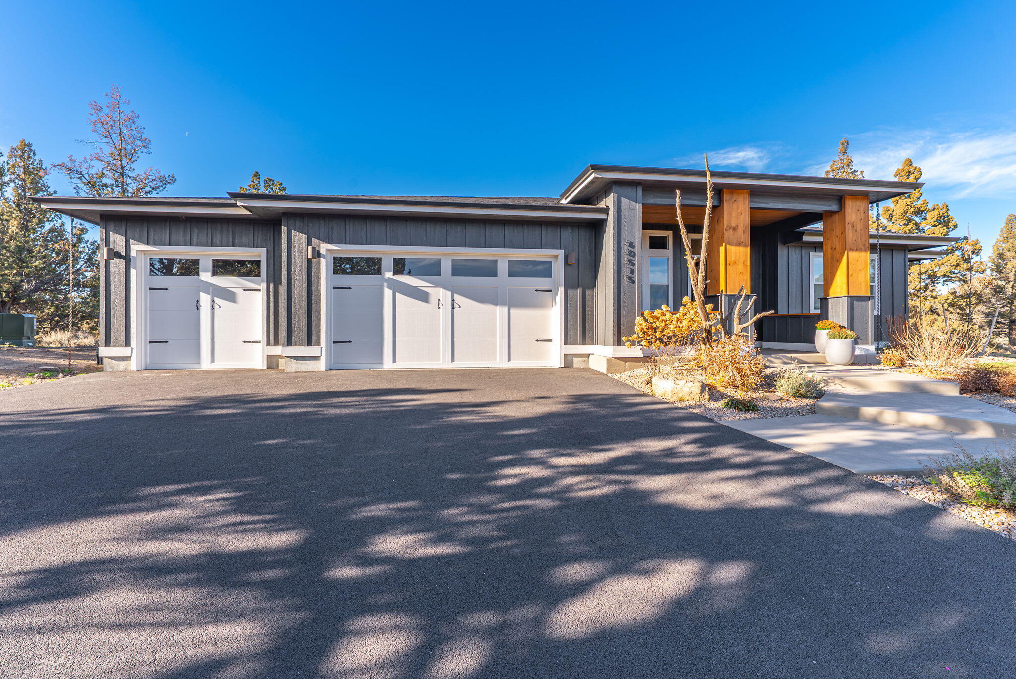 60515 Ward Road Bend, OR 97702 - Photo 6 of 53 17-web-or-mls-Riley_Visuals-23