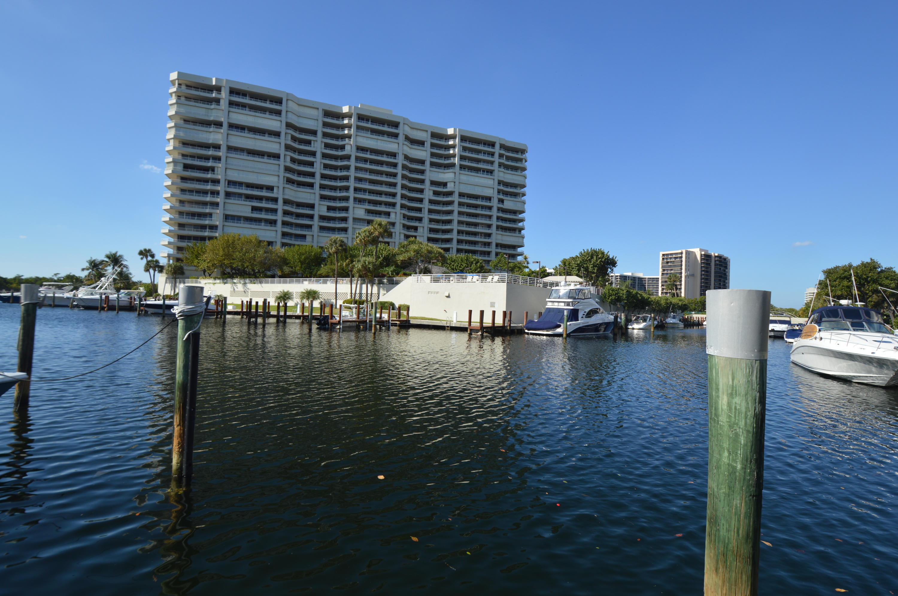 4201 North Ocean Boulevard, Unit C1001 Boca Raton, FL 33431 - Photo 6 of 48 Cove Tower/ Protected Marina